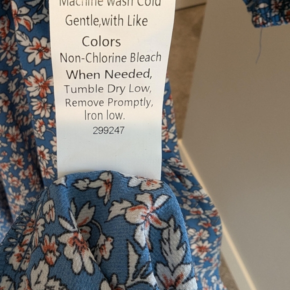 LOT of 4 floral wrap dresses, sized XL - Picture 5 of 16